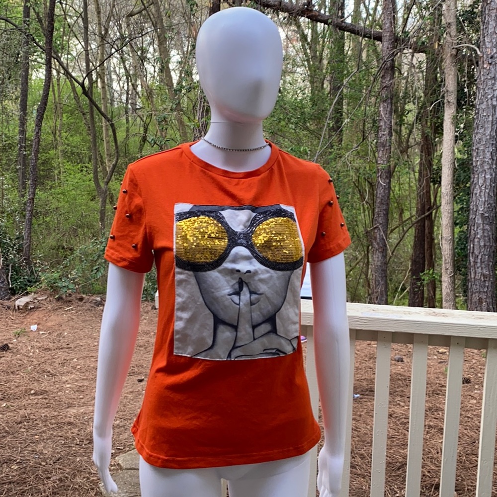 Stylish tee